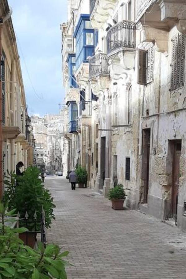 Nr65 Valletta Portview Apartment ภายนอก รูปภาพ
